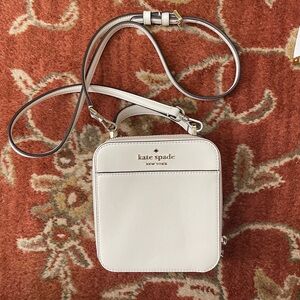 Kate Spade Daisy Vanity Crossbody Cream